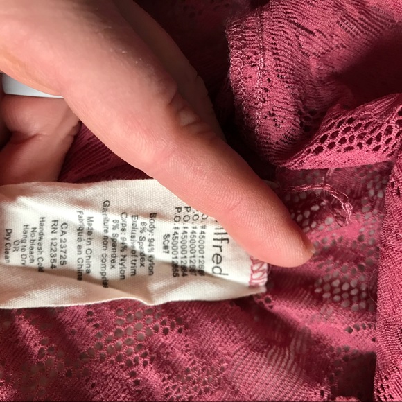 WILFRED Aritzia Madeline style lace tank scalloped - Picture 6 of 6